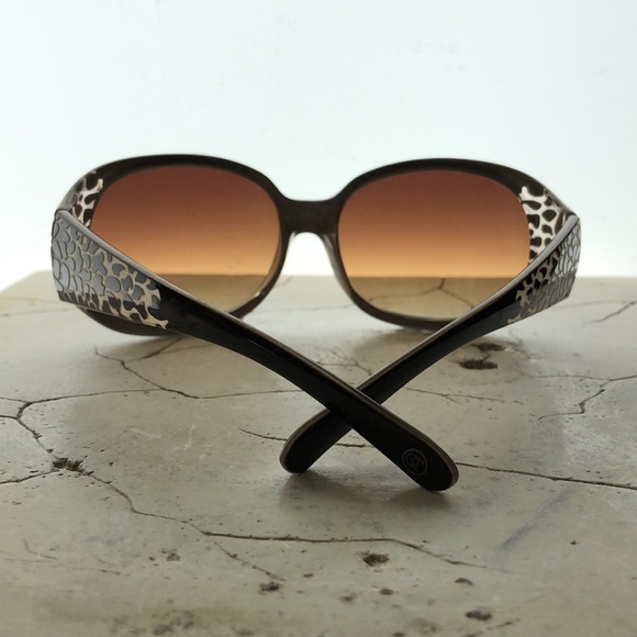 Oleg Cassini Gray Round Frame With Alligator Print Thick Arm Yellow Tint - Picture 4 of 6